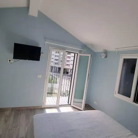 Con Giardino 빌라 *